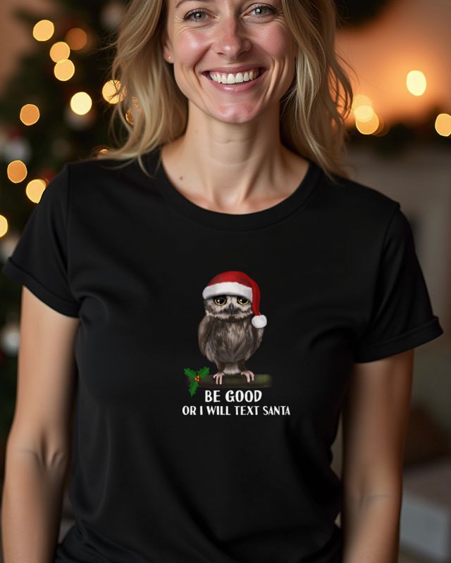 Owl Texting Santa - Funny Christmas Owl Design – T-Shirt