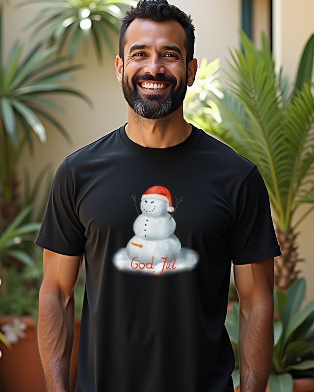God Jul - Frecher böser Schneemann mit Mütze – T-Shirt