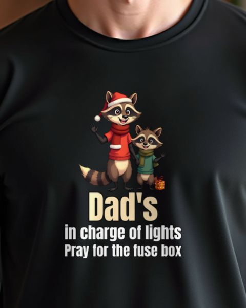 Dad's in Charge of Lights - Waschbär Papa Weihnachten