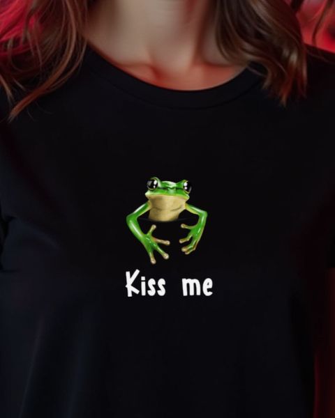 Frog Kiss Me - Funny Frog Valentine Design