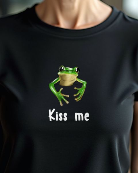 Frog Kiss Me - Funny Frog Valentine Design