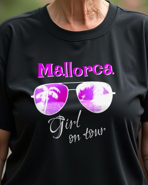 Mallorca Girl on Tour - Girls Trip Majorca Vacation