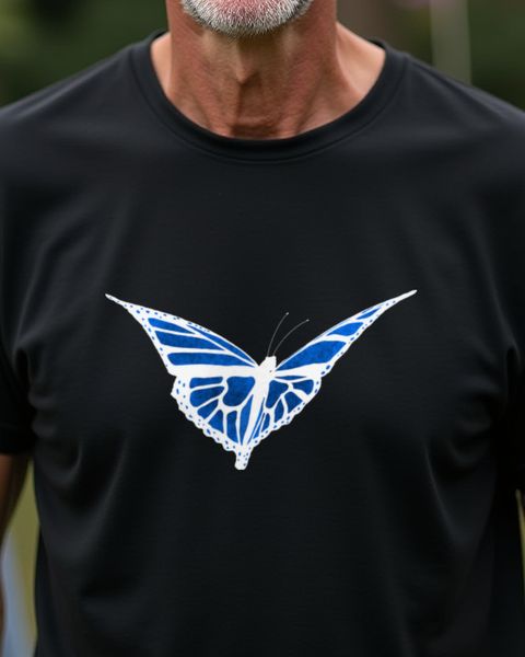 Schöner blauer Schmetterling - Natur Motiv für Frauen