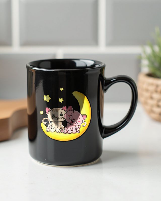 Verliebte Katzen auf dem Mond - Süßes Katzen Liebe Motiv – Tasse