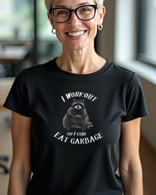 Raccoon I Workout So I Can Eat Garbage - Funny Gym Design β T-Shirt